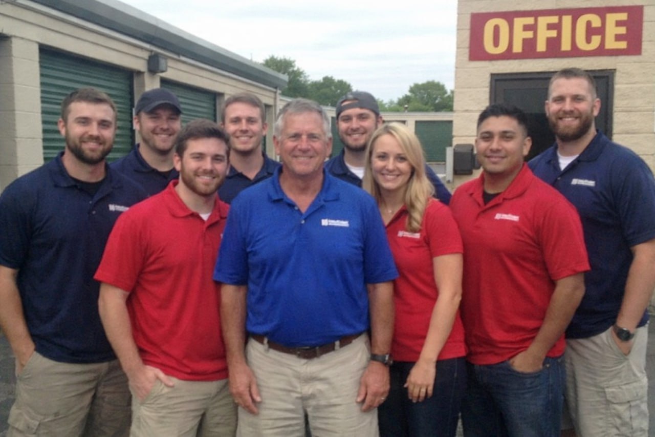 Water damage restoration professionals in Roswell, GA